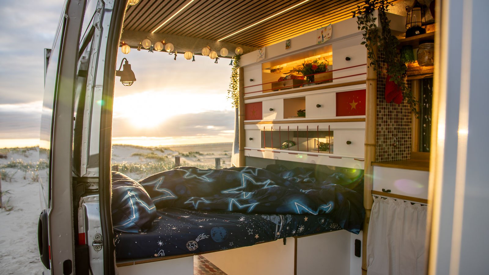 Innenausbau einer Arty Vans Camper Creation auf Basis Jumper / Ducato