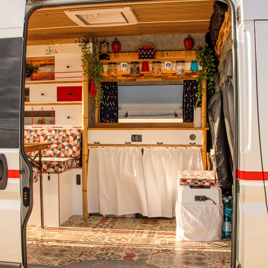 ArtyVans Jumper Ausbau Fertig 1600 70 15 1 e1765477682376