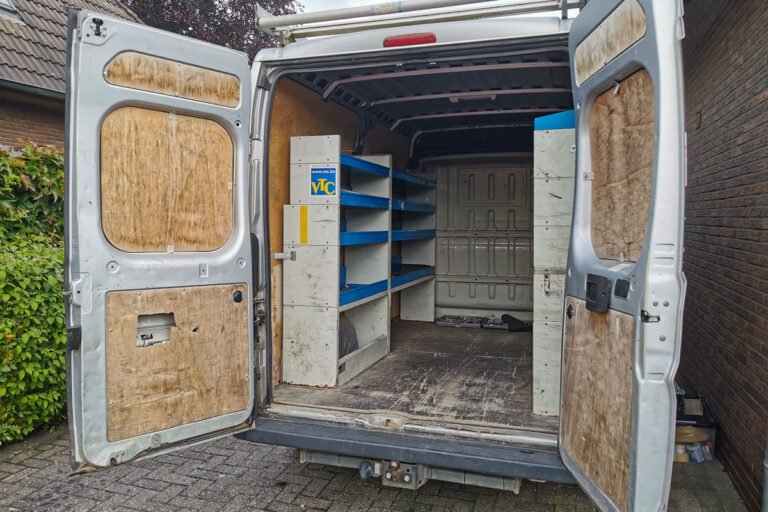 Projekt Jumper 28 svg%3E